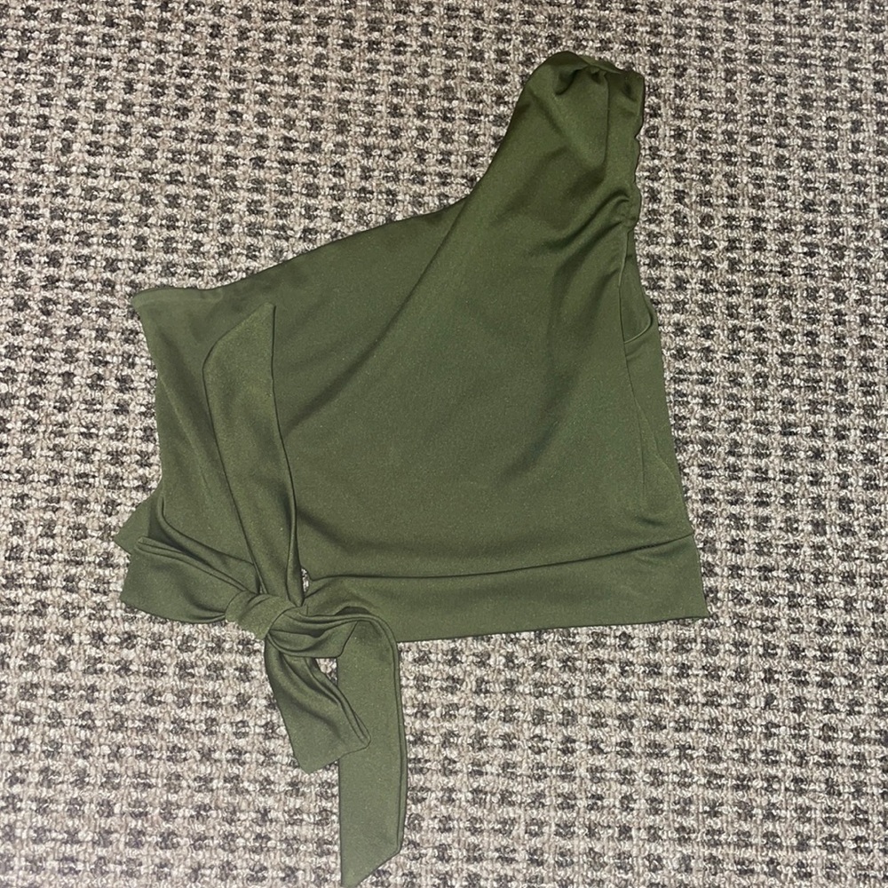 One shoulder olive green crop top